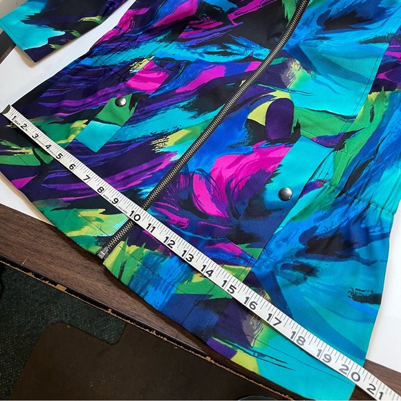 A La Carte Artsy Abstract Jacket - Picture 11 of 11